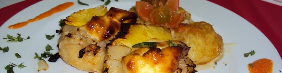 Medalhao de pescada gratinado com ananas
